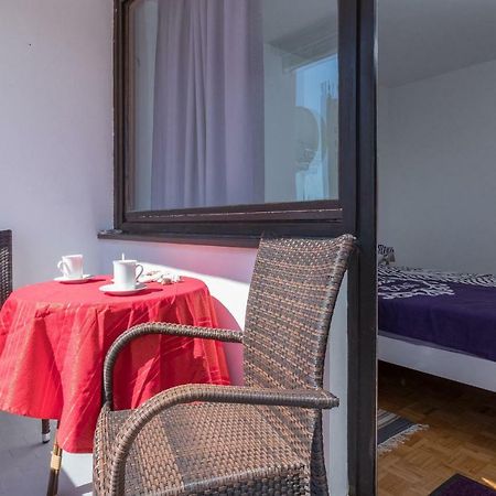 Apartment Maestral Pula Luaran gambar